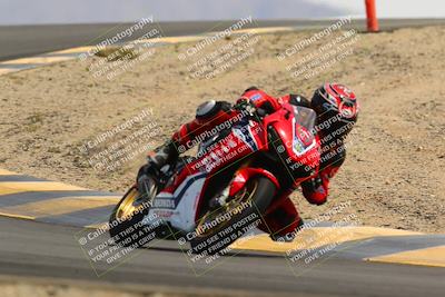 media/Apr-09-2022-SoCal Trackdays (Sat) [[c9e19a26ab]]/Turn 12 (1pm)/